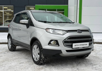 Подержанный автомобиль Ford EcoSport 2016 года (3 фото)