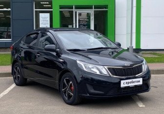 Подержанный автомобиль Kia Rio Sedan 2012 года (3 фото)