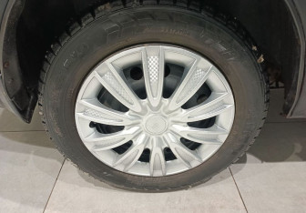 Подержанный автомобиль LADA (ВАЗ) Granta Sedan 2013 года (15 фото)