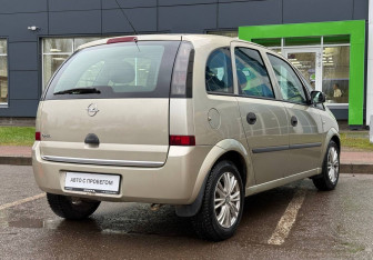 Подержанный автомобиль Opel Meriva 2008 года (5 фото)