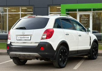 Подержанный автомобиль Opel Antara 2013 года (4 фото)