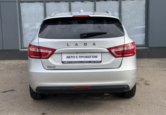 Подержанный автомобиль LADA (ВАЗ) Vesta Wagon 2018 года (8 фото)