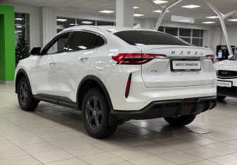 Подержанный автомобиль Haval F7x 2022 года (7 фото)