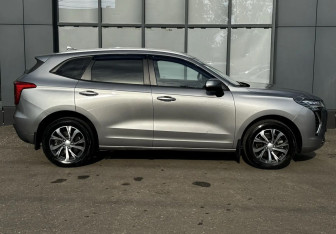 Подержанный автомобиль Haval Jolion 2023 года (4 фото)