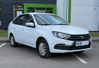 Подержанный автомобиль LADA (ВАЗ) Granta Liftback 2024 года (3 фото)