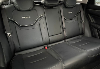 Подержанный автомобиль Haval Jolion 2023 года (10 фото)