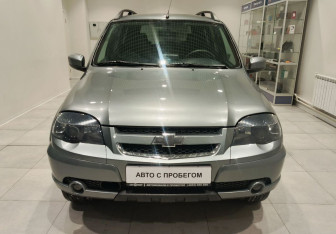 Подержанный автомобиль Chevrolet Niva 2019 года (2 фото)