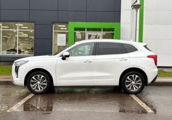 Подержанный автомобиль Haval Jolion 2023 года (8 фото)