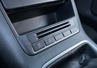 Подержанный автомобиль Volkswagen Tiguan 2011 года (15 фото)