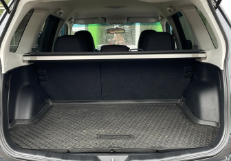 Подержанный автомобиль Subaru Forester Suv 2010 года (19 фото)