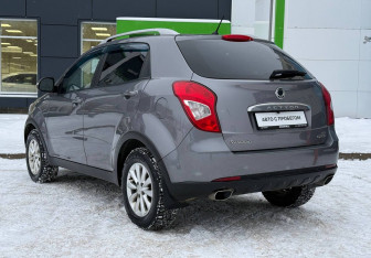 Подержанный автомобиль SsangYong Actyon 2014 года (7 фото)