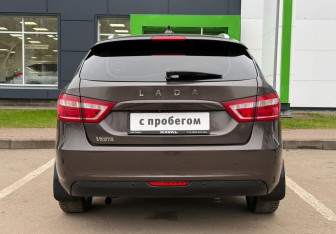 Подержанный автомобиль LADA (ВАЗ) Vesta Wagon 2018 года (6 фото)