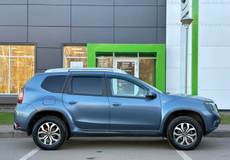 Подержанный автомобиль Nissan Terrano 2014 года (4 фото)