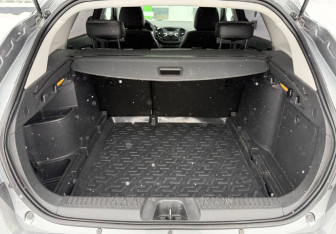 Подержанный автомобиль LADA (ВАЗ) Vesta Wagon 2021 года (17 фото)