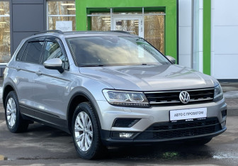 Подержанный автомобиль Volkswagen Tiguan 2020 года (3 фото)