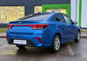 Подержанный автомобиль Kia Rio Sedan 2017 года (5 фото)