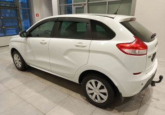 Подержанный автомобиль LADA (ВАЗ) XRAY 2016 года (9 фото)