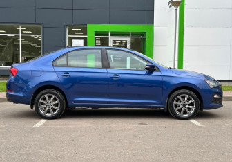 Подержанный автомобиль Skoda Rapid Liftback 2020 года (4 фото)
