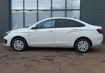 Подержанный автомобиль LADA (ВАЗ) Vesta Sedan 2023 года (5 фото)