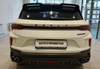 Подержанный автомобиль Geely Coolray 2023 года (9 фото)