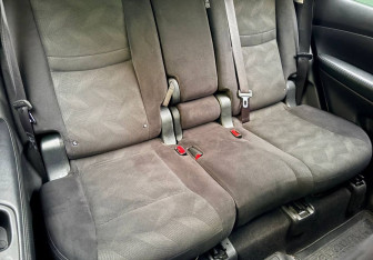 Подержанный автомобиль Nissan X-Trail 2016 года (11 фото)