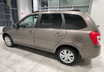 Подержанный автомобиль LADA (ВАЗ) Granta Wagon 2020 года (8 фото)