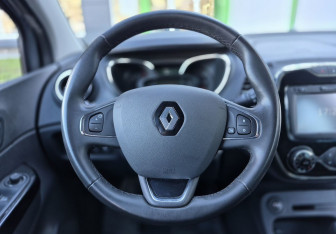 Подержанный автомобиль Renault Kaptur 2018 года (16 фото)