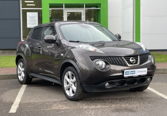 Подержанный автомобиль Nissan Juke 2012 года (3 фото)