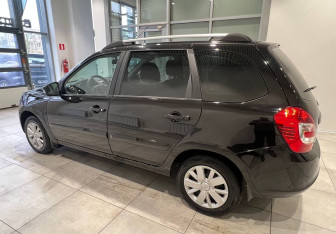 Подержанный автомобиль LADA (ВАЗ) Granta Wagon 2021 года (4 фото)