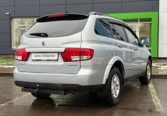 Подержанный автомобиль SsangYong Kyron 2011 года (5 фото)