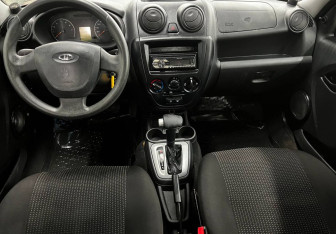 Подержанный автомобиль LADA (ВАЗ) Granta Sedan 2013 года (11 фото)