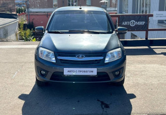 Подержанный автомобиль LADA (ВАЗ) Granta Liftback 2015 года (2 фото)