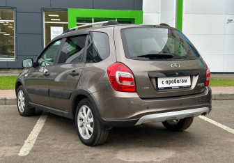 Подержанный автомобиль LADA (ВАЗ) Kalina Wagon 2018 года (8 фото)