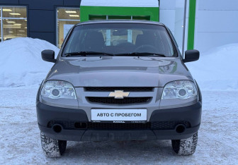 Подержанный автомобиль Chevrolet Niva 2018 года (2 фото)