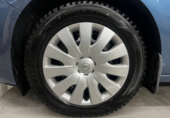 Подержанный автомобиль Opel Astra Hatchback 2013 года (9 фото)