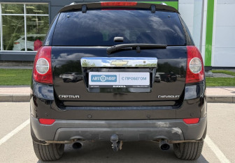 Подержанный автомобиль Chevrolet Captiva 2008 года (6 фото)