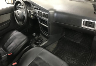 Подержанный автомобиль Daewoo Nexia Sedan 2009 года (11 фото)