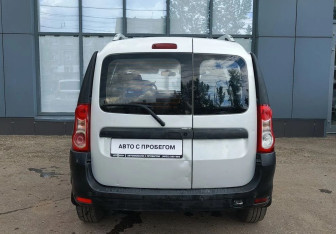 Подержанный автомобиль LADA (ВАЗ) Largus Wagon 2014 года (8 фото)