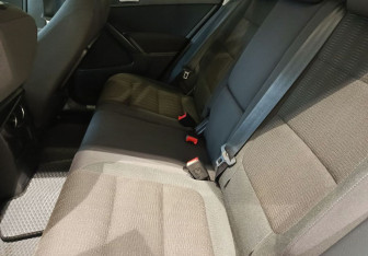 Подержанный автомобиль Volkswagen Tiguan 2013 года (16 фото)