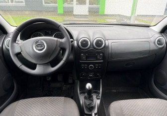 Подержанный автомобиль LADA (ВАЗ) Largus Wagon 2018 года (10 фото)