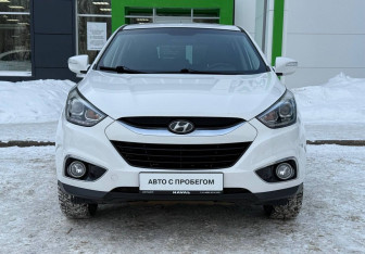 Подержанный автомобиль Hyundai ix35 2014 года (2 фото)