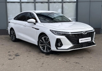 Подержанный автомобиль Chery Arrizo 8 2023 года (3 фото)