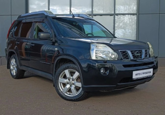 Подержанный автомобиль Nissan X-Trail 2007 года (3 фото)