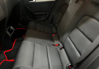 Подержанный автомобиль Audi A4 Sedan 2013 года (10 фото)