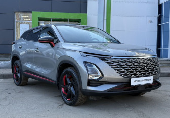 Подержанный автомобиль Omoda C5 2023 года (3 фото)