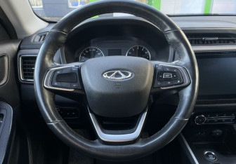 Подержанный автомобиль Chery Tiggo 4 2021 года (12 фото)