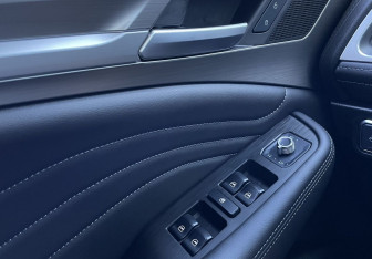 Подержанный автомобиль Haval F7 2021 года (17 фото)