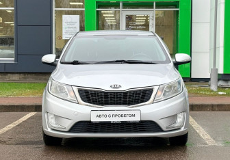 Подержанный автомобиль Kia Rio Sedan 2014 года (2 фото)