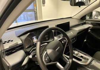 Новый Haval Jolion 2025 (11 фото)