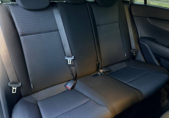 Подержанный автомобиль Kia Rio Hatchback 2020 года (11 фото)